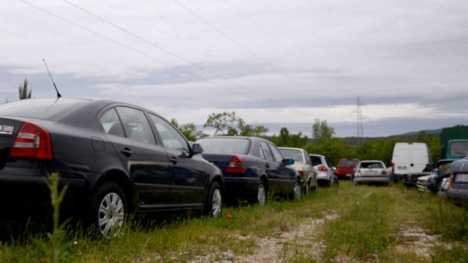automobila