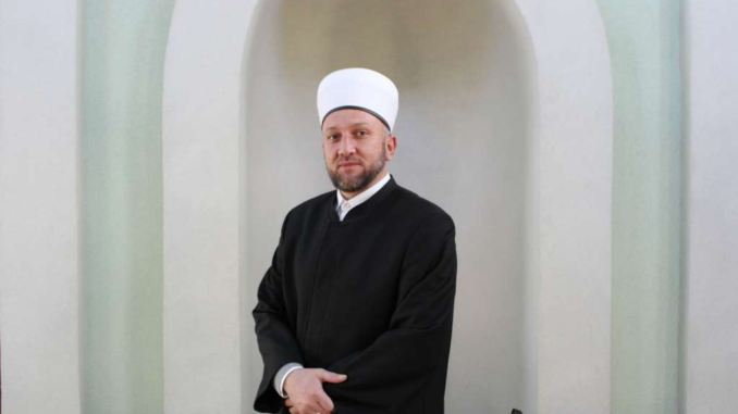 fikret celenka
