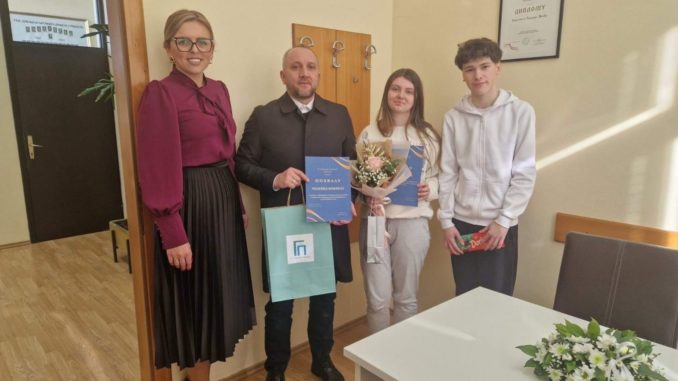 gimnazija prnjavor islamska vjeronauka