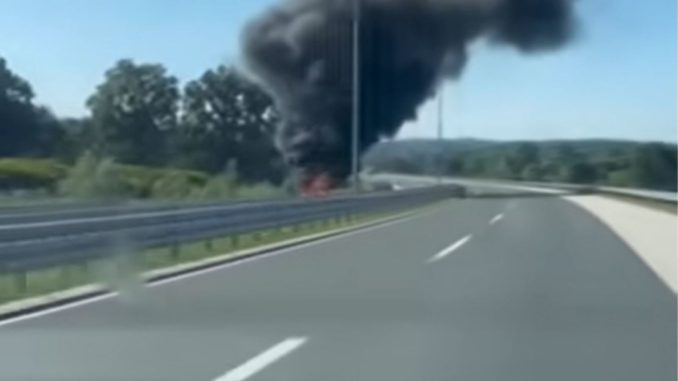 pozar autoput avgust 2025